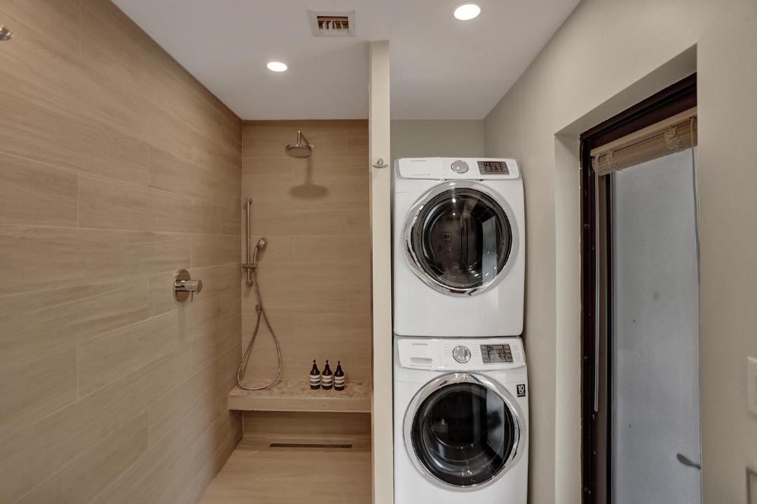 Photo of Bathroom in Wilton Manors