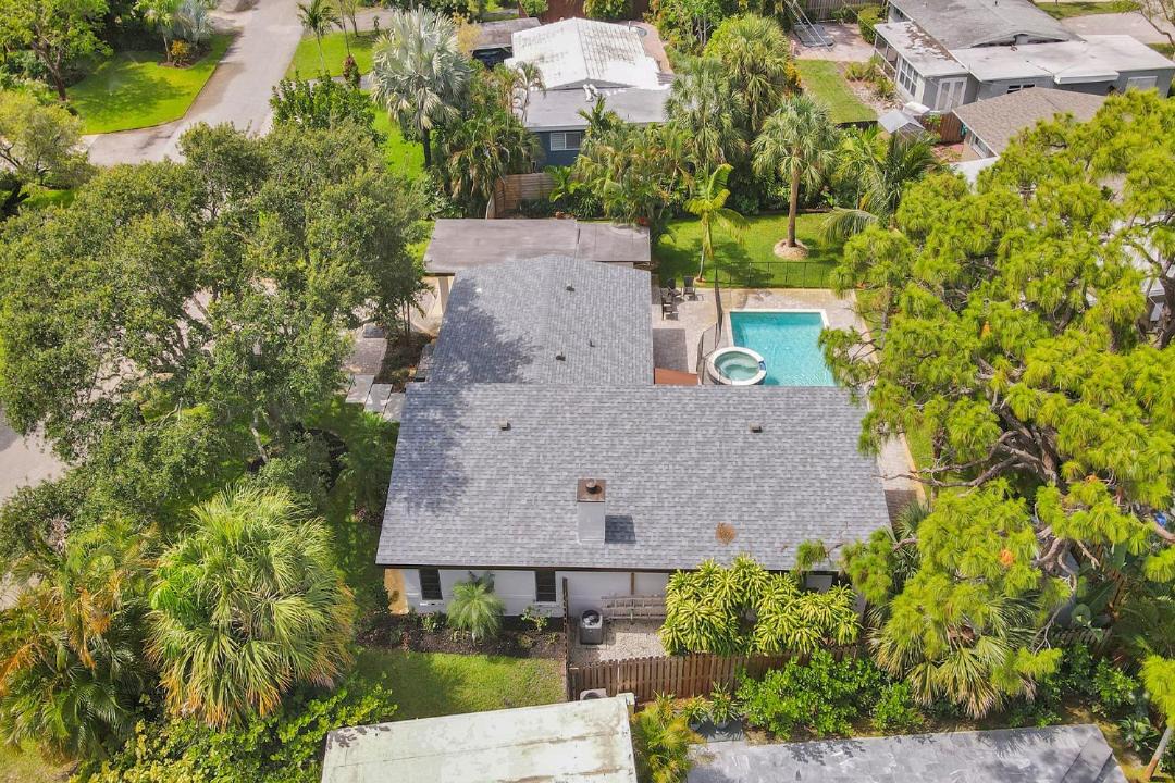 Photo of Buildings in Wilton Manors