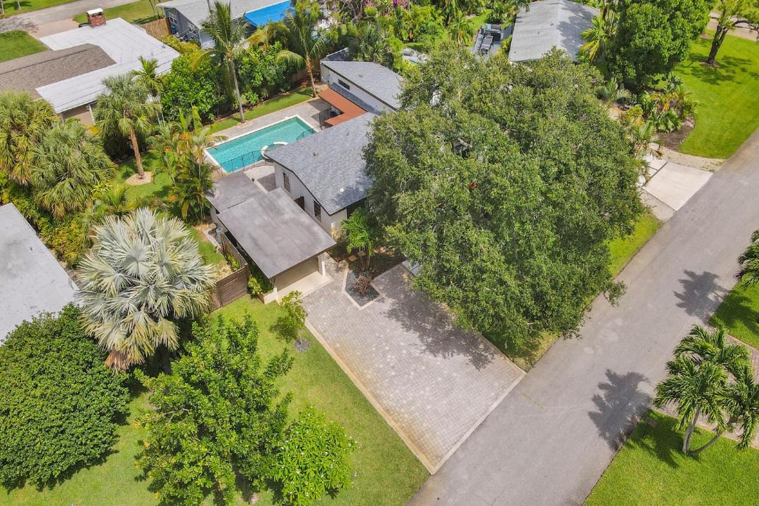 Photo of Others in Wilton Manors