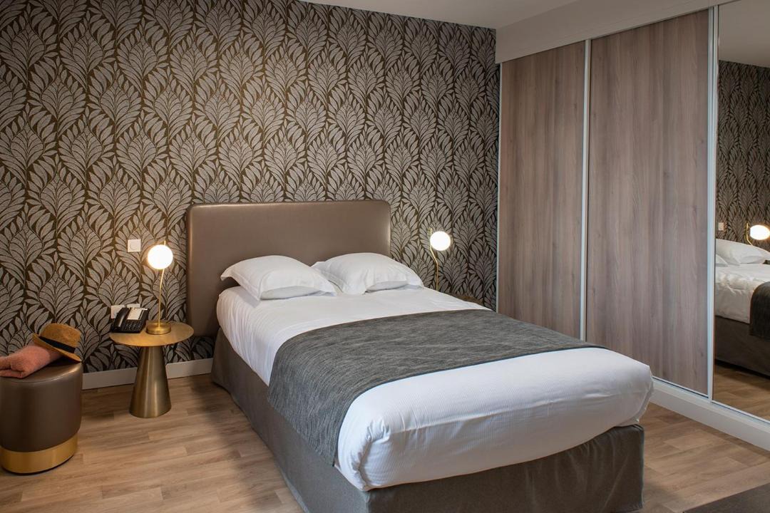 Photo of Bedroom in Pin-Balma