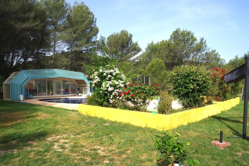 Photo of Others in Auriol