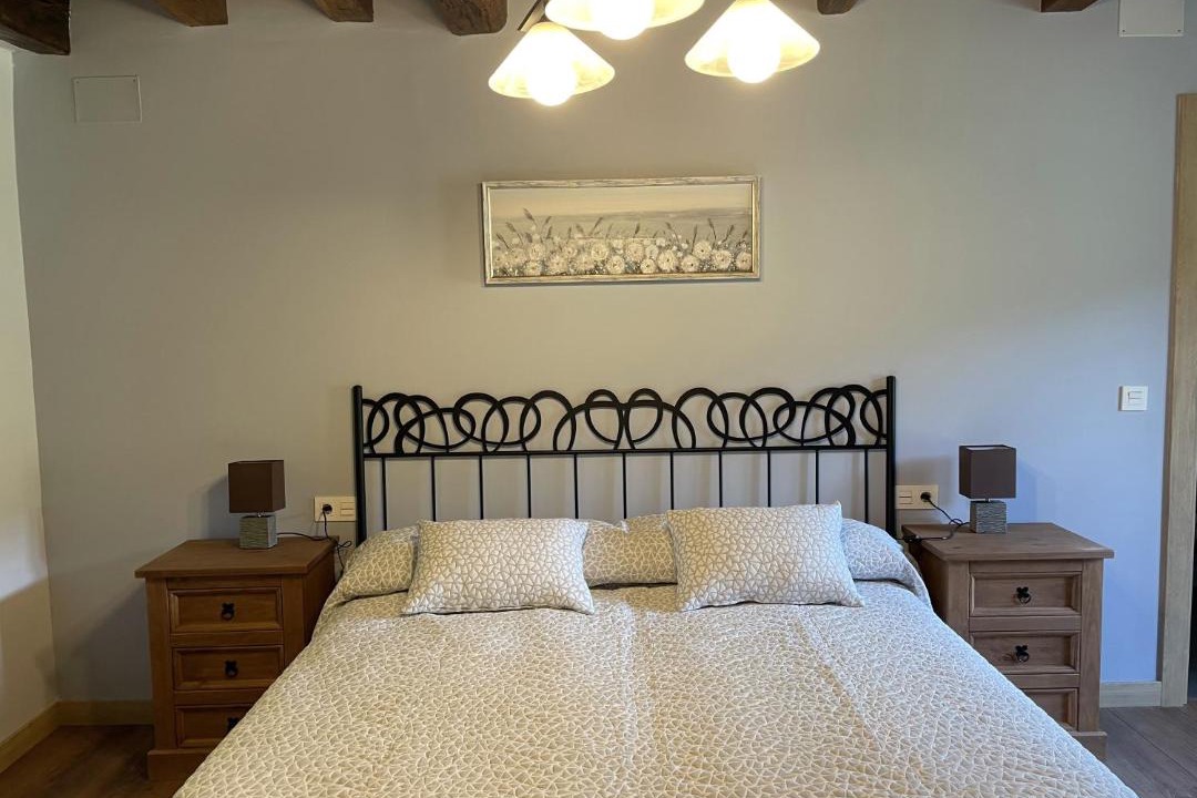 Photo of Bedroom in Basaburua