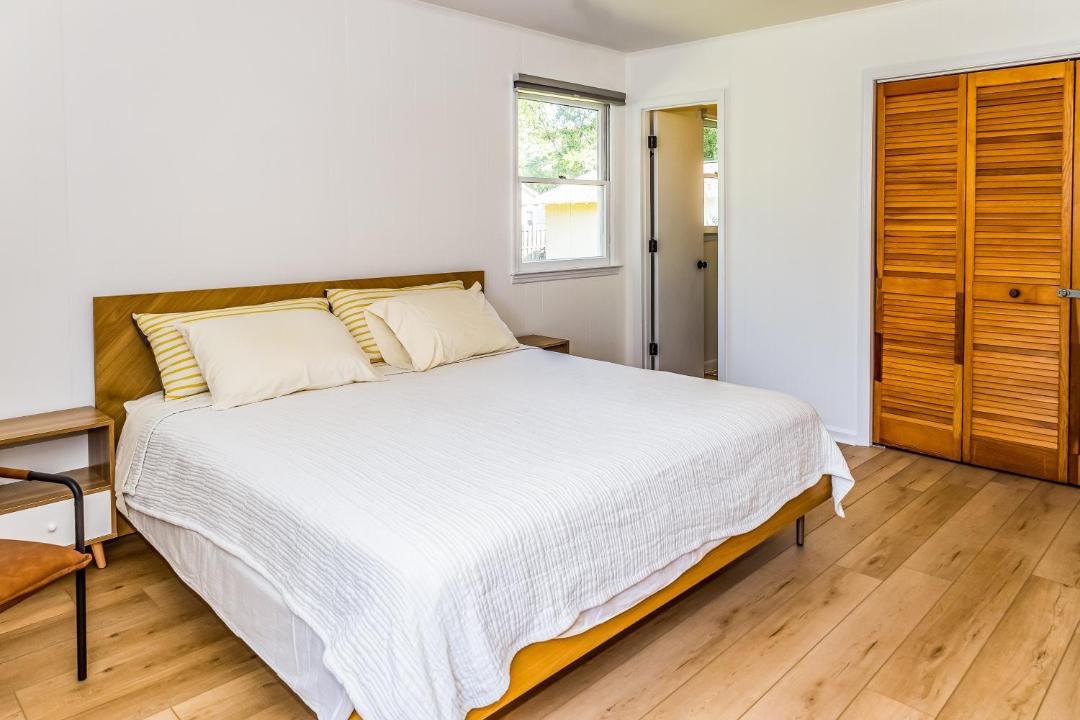 Photo of Bedroom in Tranquil Harbour
