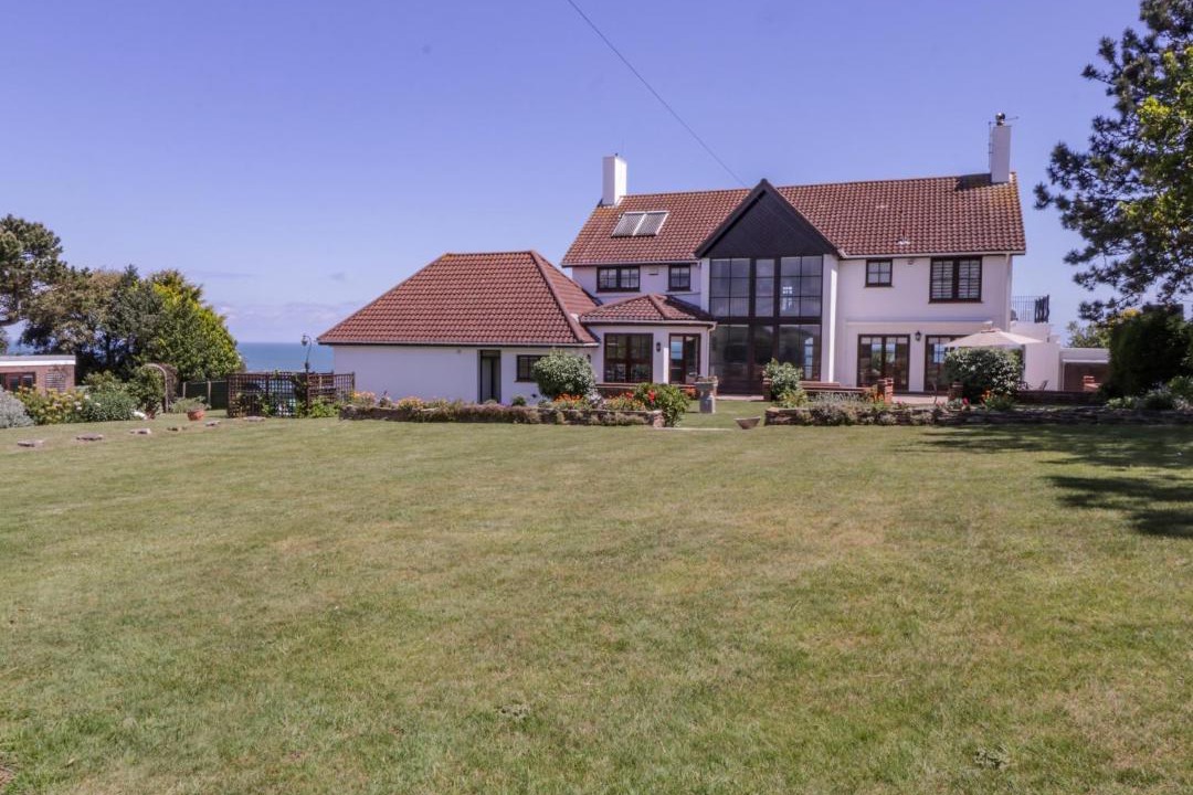 Photo of Others in Martin