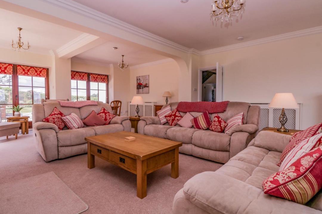 Photo of Others in Martin