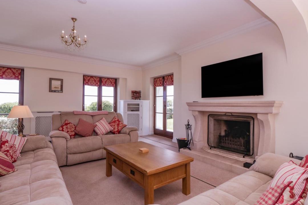 Photo of Others in Martin