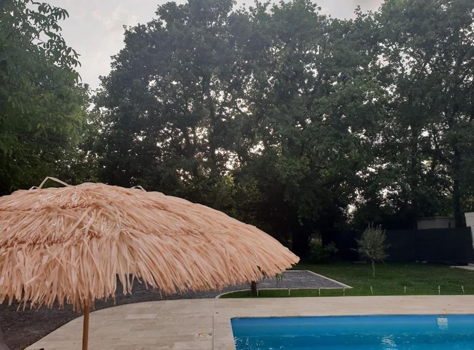 Photo of Others in Bassens