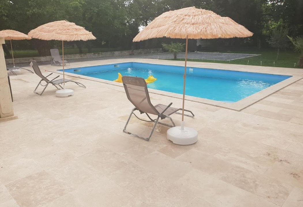 Photo of Others in Bassens