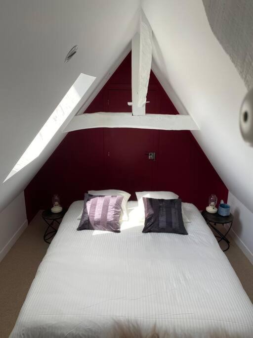 Photo of Bedroom in Bayeux