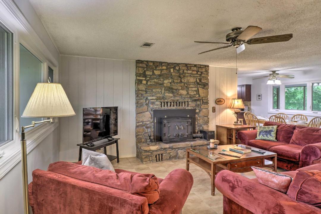 Photo of Others in Lone Rock