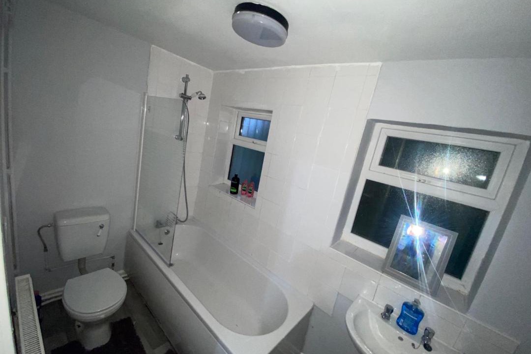 Photo of Bathroom in Sefton Park