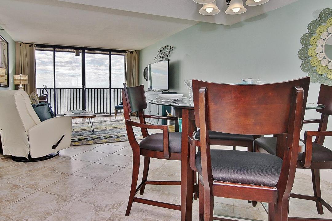 Photo of Livingroom in Sand Key