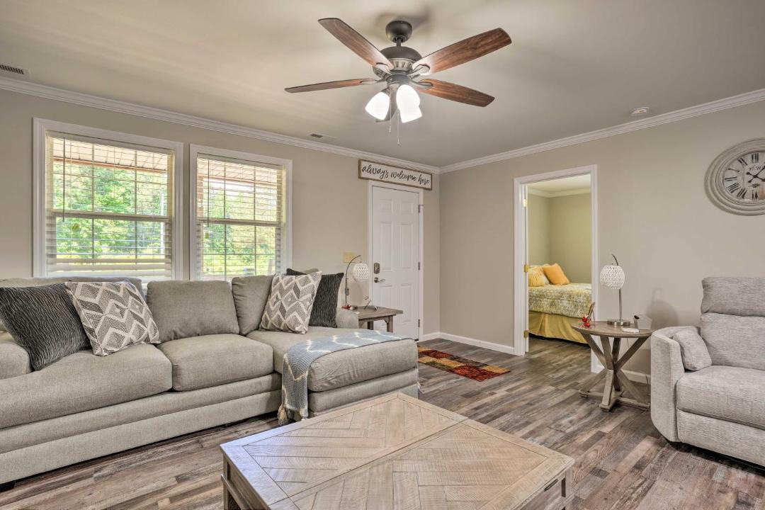 Photo of Others in LaFayette