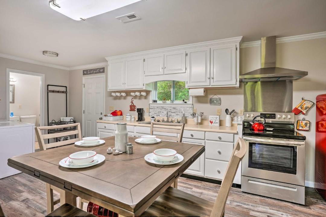 Photo of Others in LaFayette