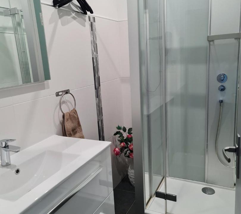 Photo of Others in Arras