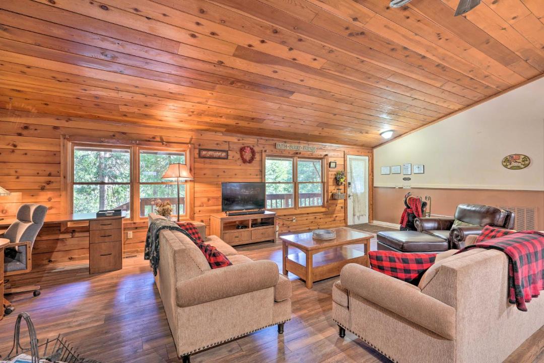Photo of Others in Pollock Pines