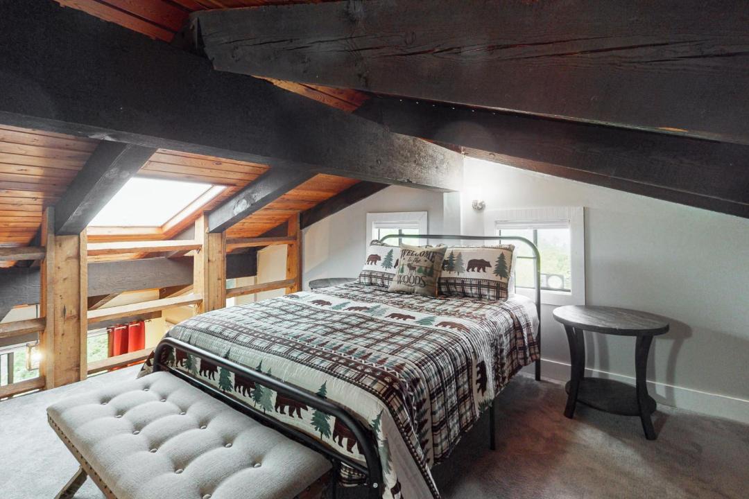 Photo of Bedroom in Sevierville