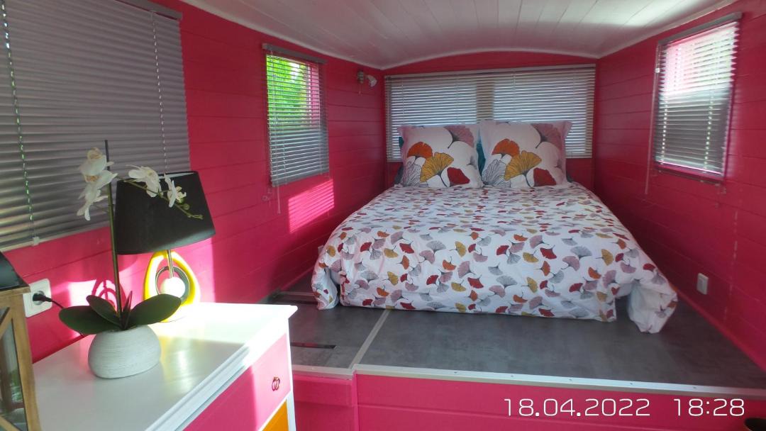 Photo of Bedroom in Chagny