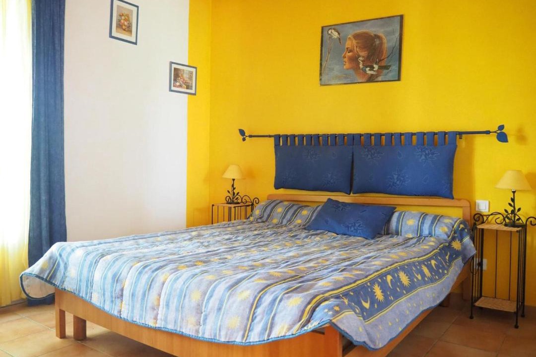 Photo of Bedroom in Bedoin