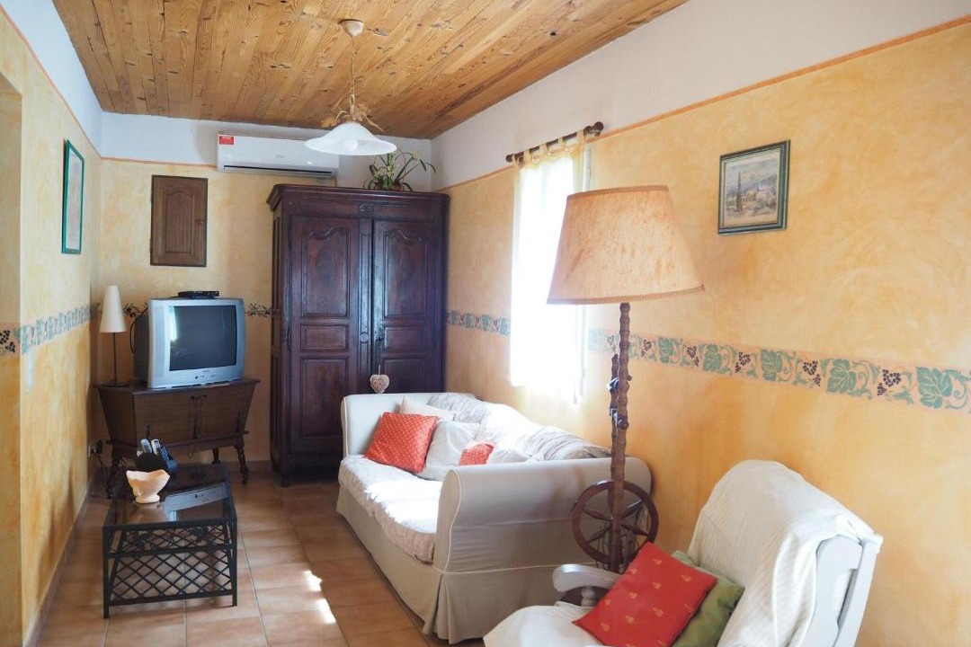 Photo of Livingroom in Bedoin