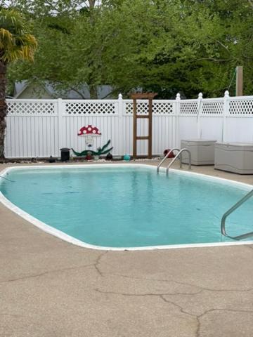 Photo of Outdoor in Abbeville