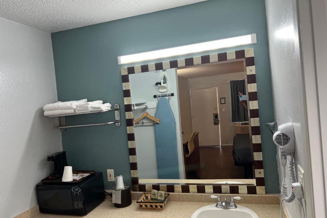 Photo of Others in Grants Pass