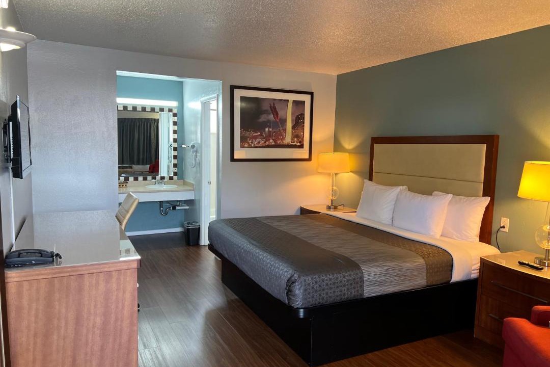 Photo of Others in Grants Pass