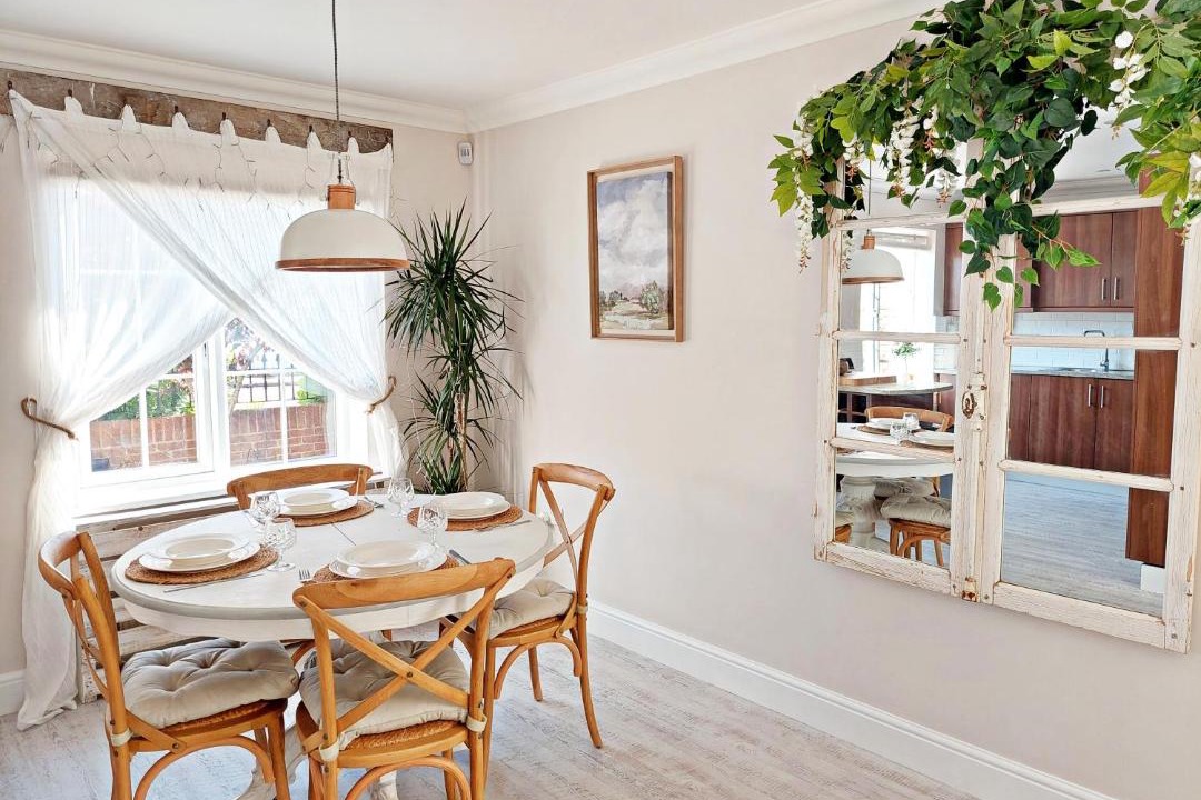 Photo of Livingroom in Chichester