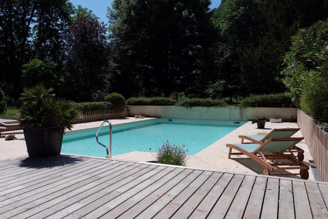 Photo of Others in Artigues-pres-Bordeaux