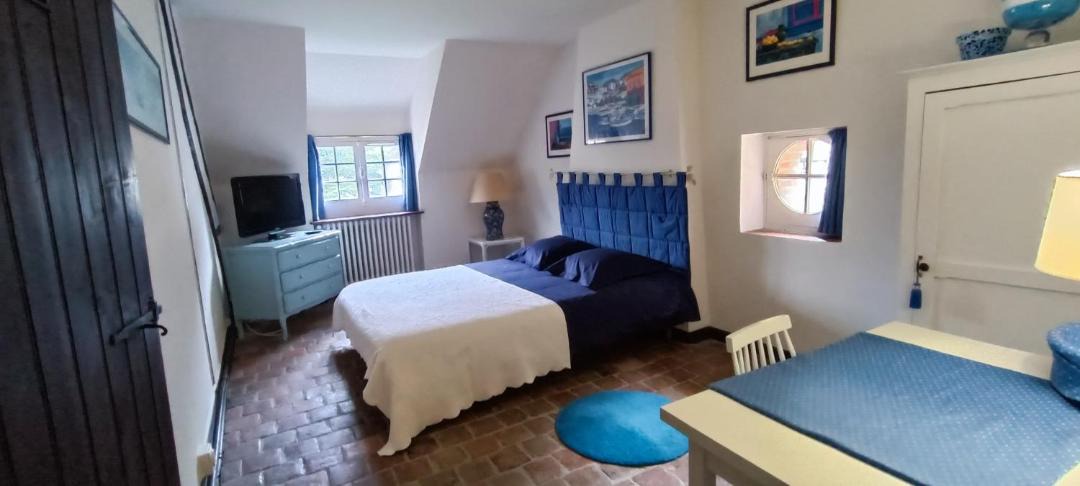 Photo of Bedroom in Montcresson