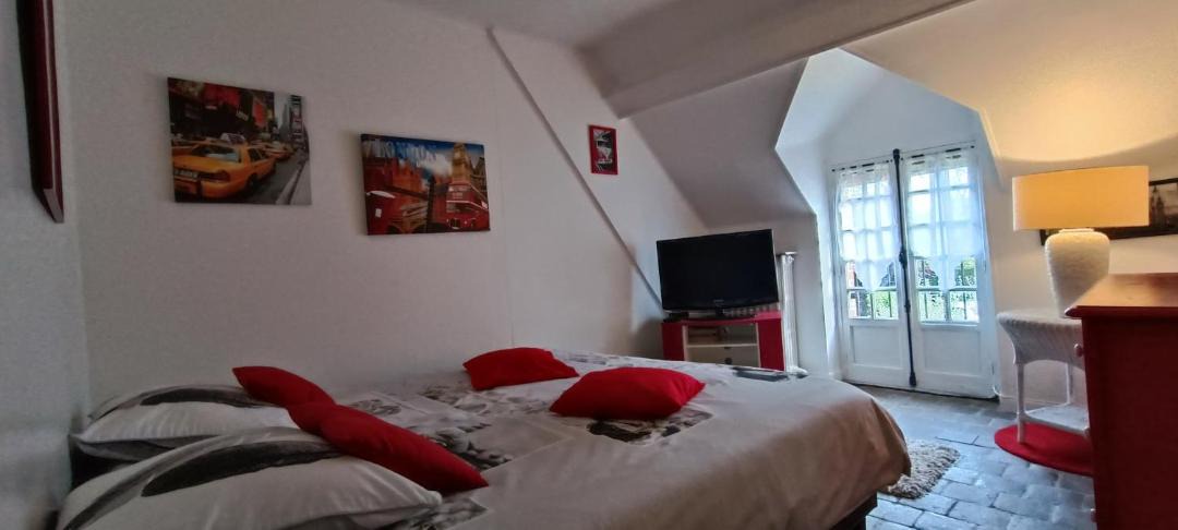 Photo of Bedroom in Montcresson