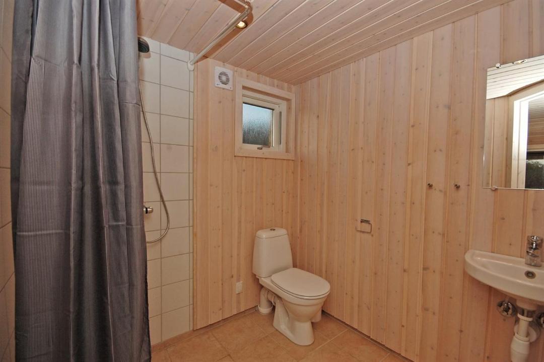 Photo of Bathroom in Tranum