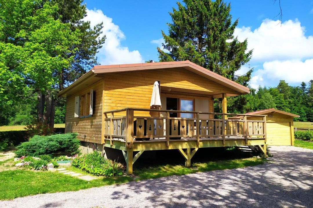 Photo of Buildings in Champdray