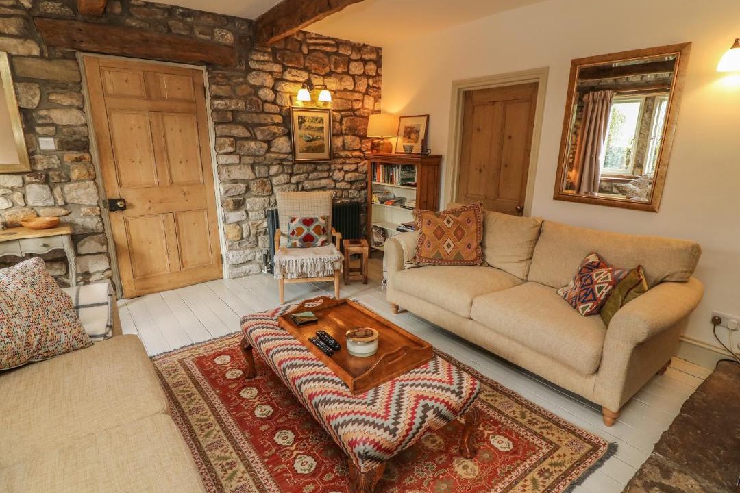 Photo of Others in Litton