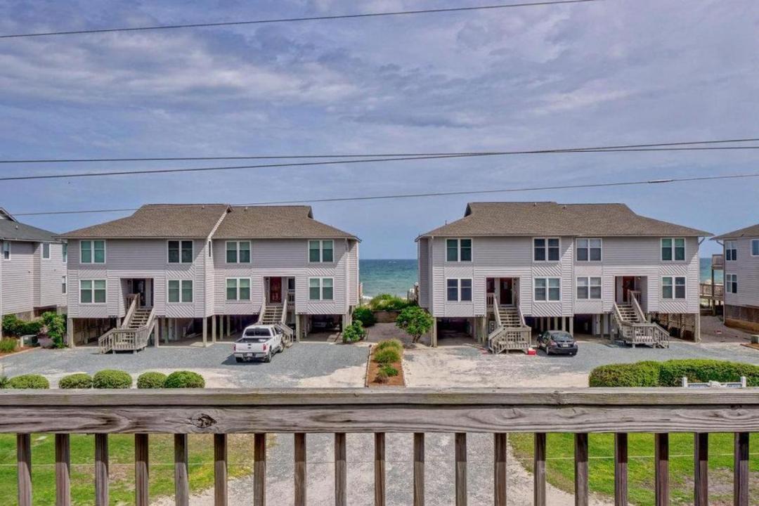 Photo of Others in Surf City