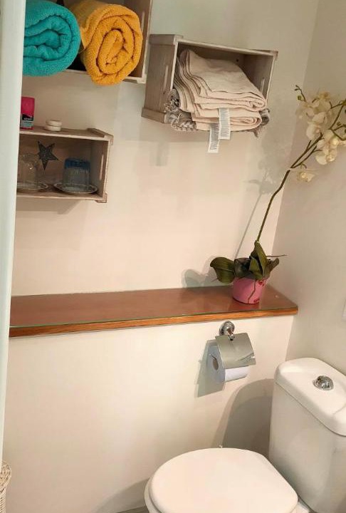 Photo of Bathroom in Acquigny