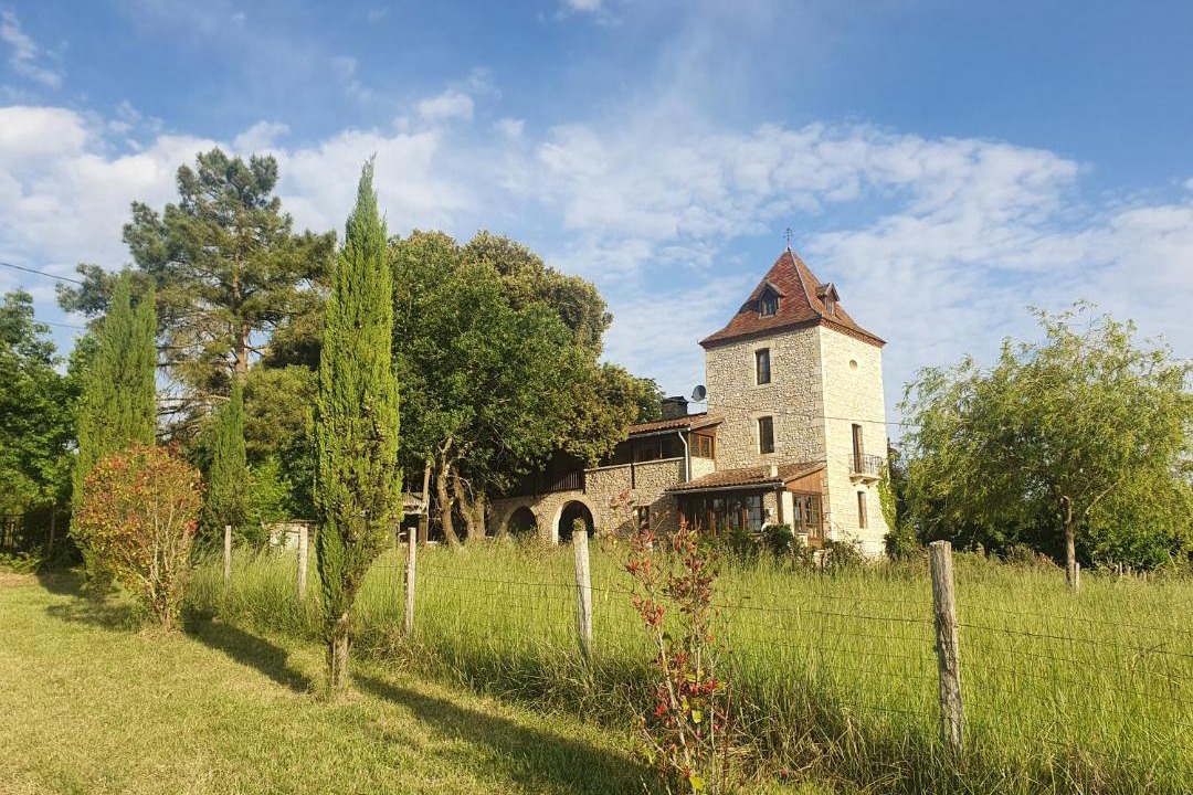 Photo of Others in Beraut