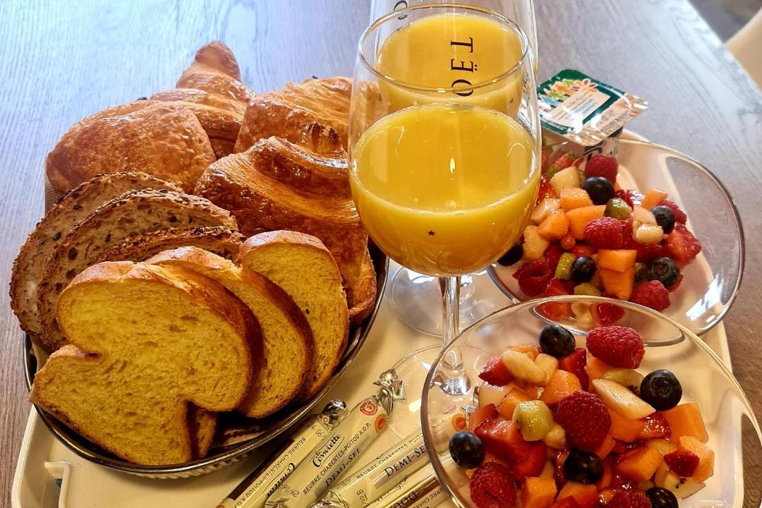 Photo of Others in Arras