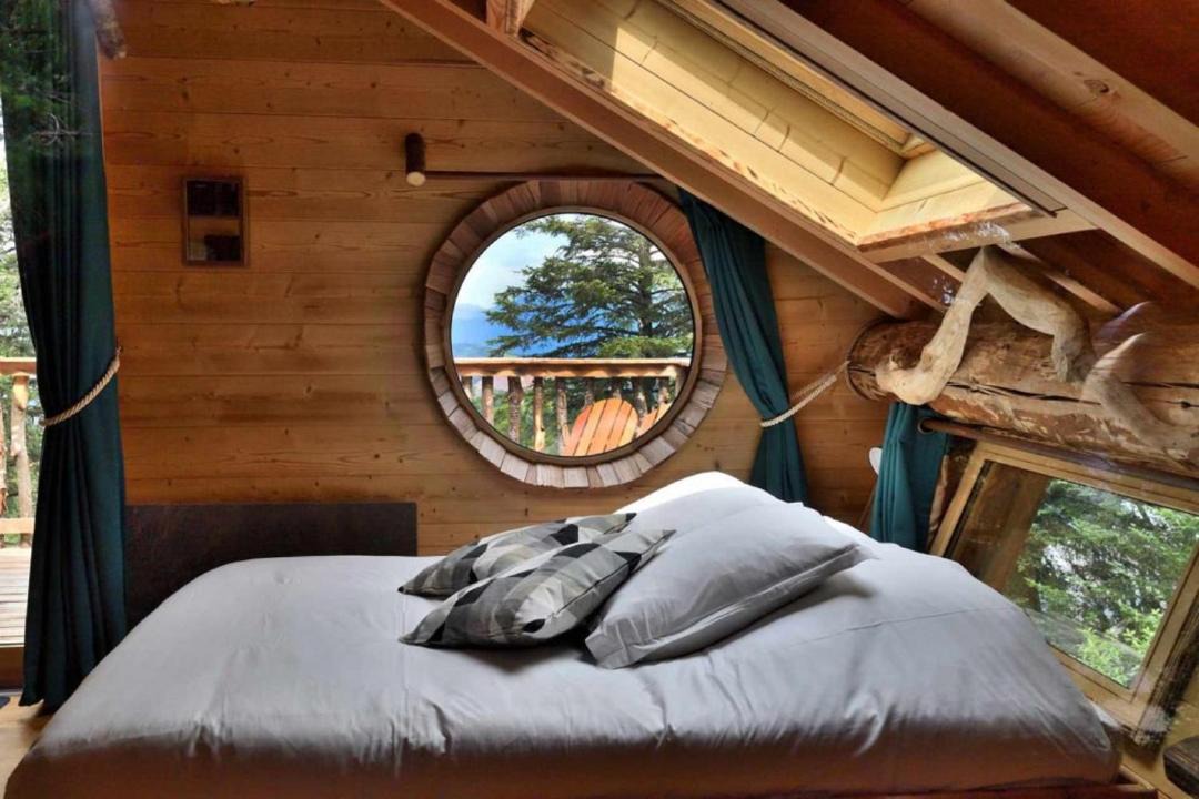 Photo of Bedroom in La Tour-dʼAuvergne