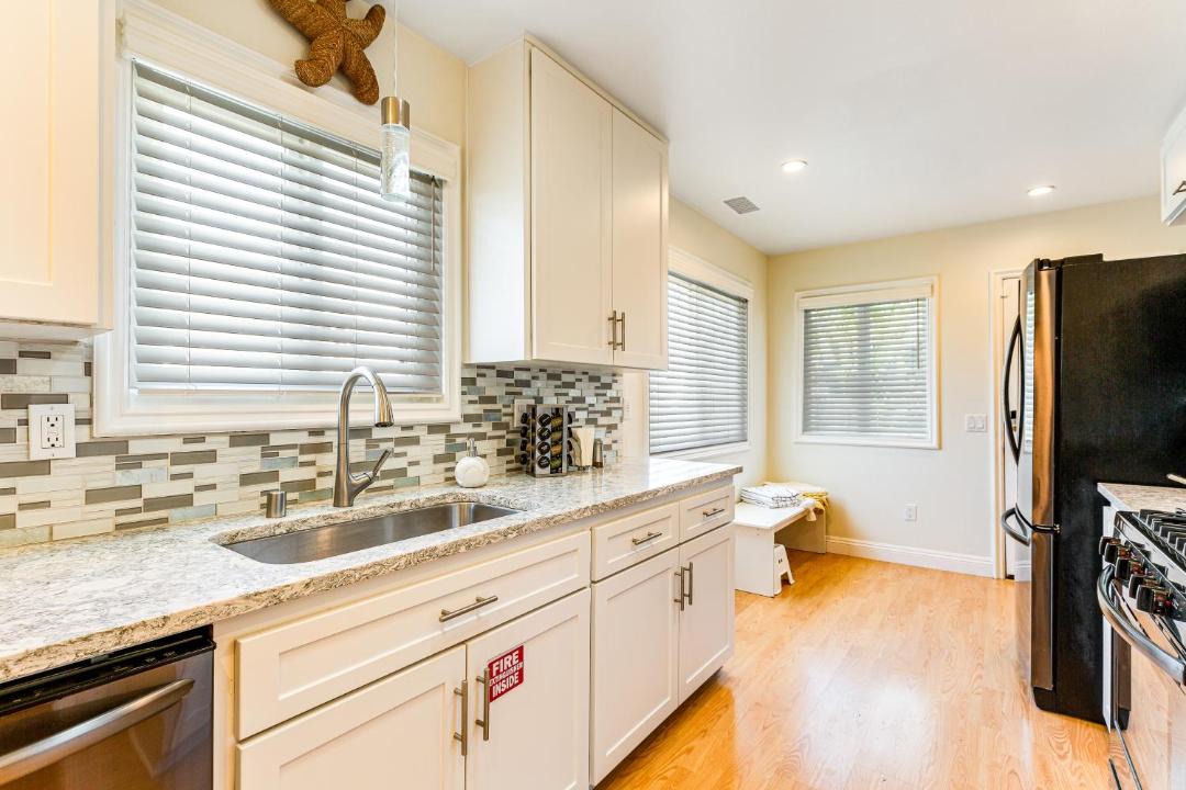 Photo of Kitchen in Townsite