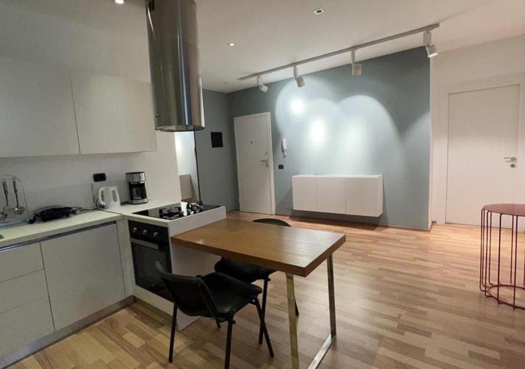 Photo of Others in Purley