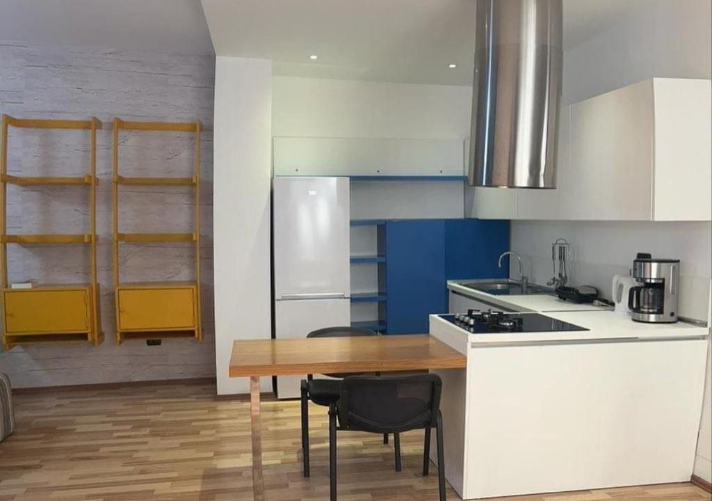 Photo of Kitchen in Purley