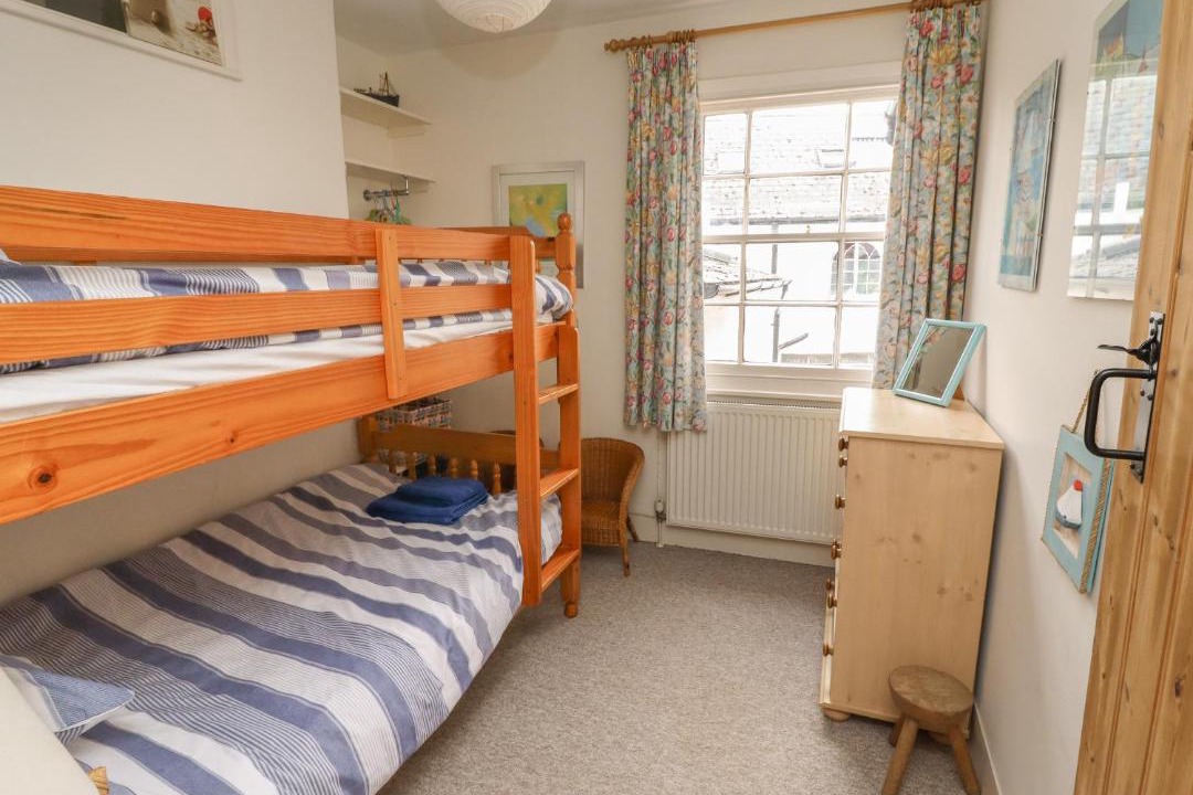 Photo of Others in Lympstone