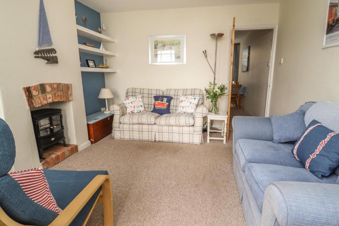 Photo of Others in Lympstone