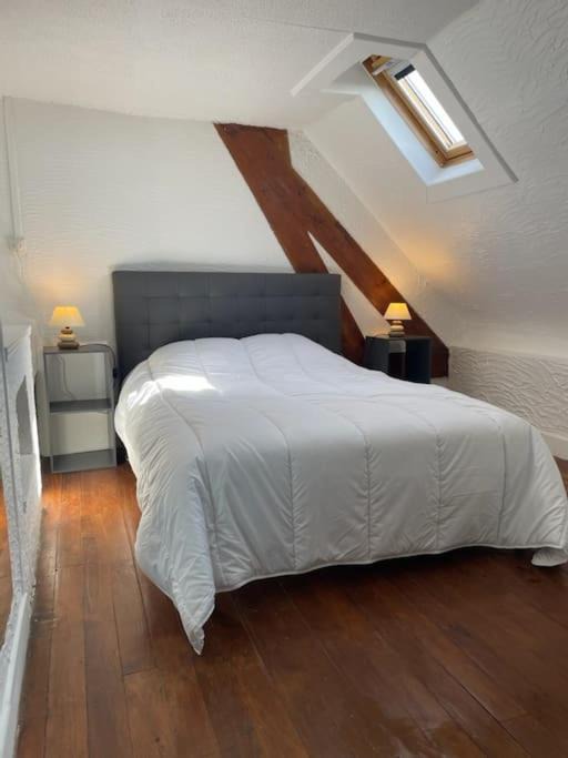 Photo of Bedroom in Outreau