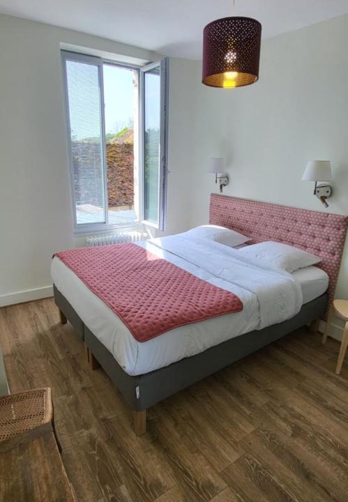 Photo of Others in Entrains-sur-Nohain