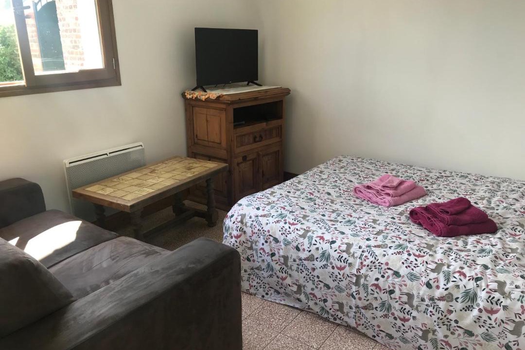 Photo of Others in Montreuil-sur-Breche