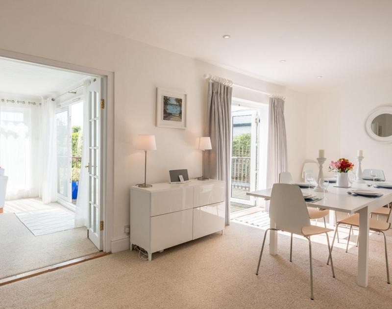 Photo of Others in Rock