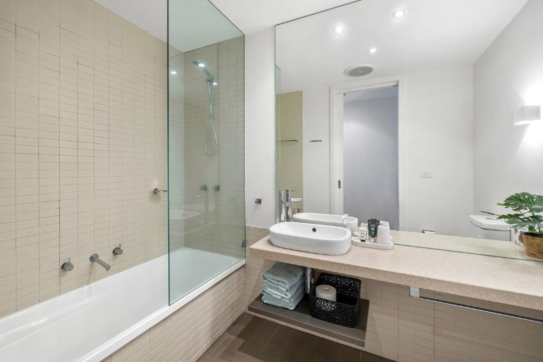 Photo of Others in Lorne