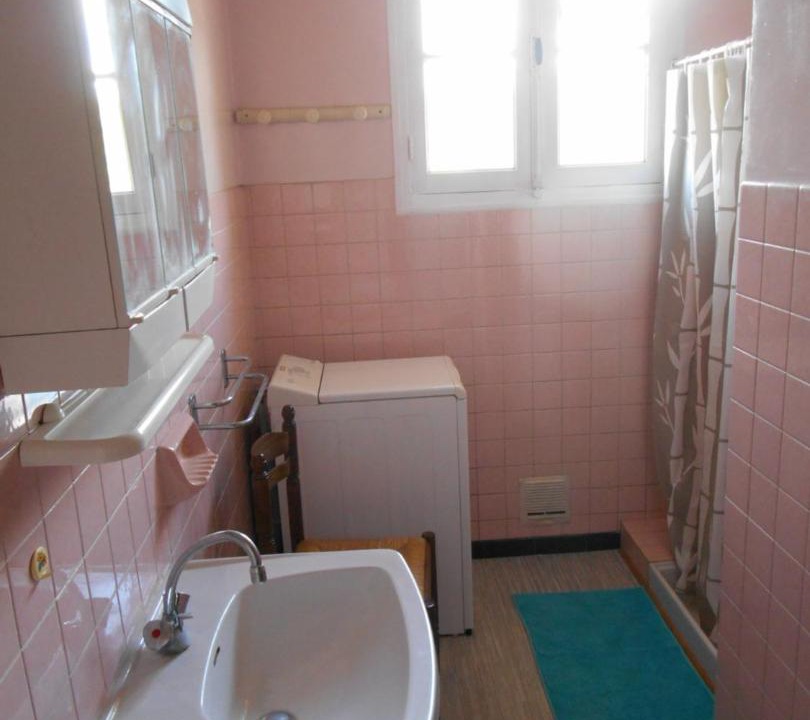 Photo of Bathroom in Meyrals